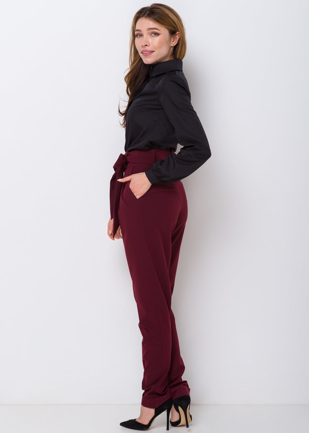 Брюки з високою талією