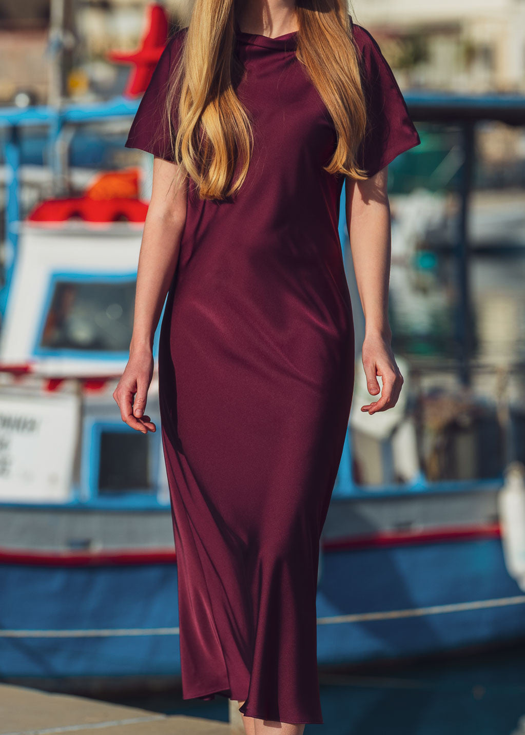 Шовкова сукня