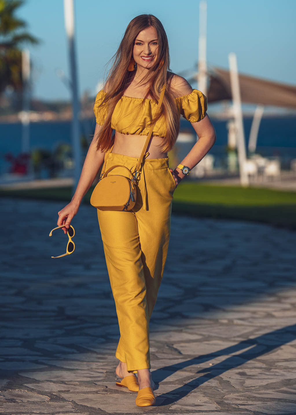 Літній топ з конопляної тканини