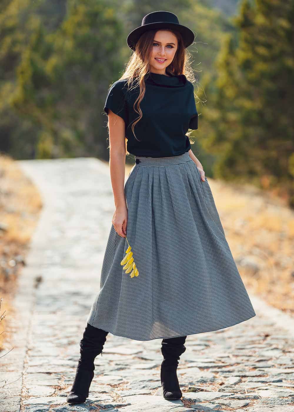 Спідниця з кишенями