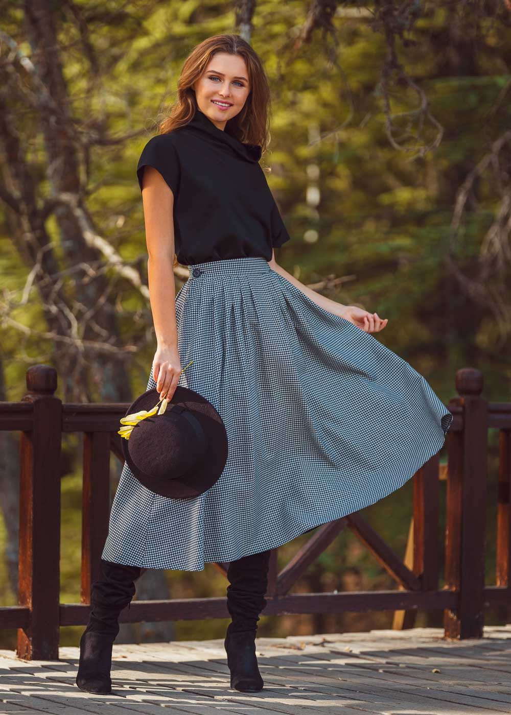 Спідниця з кишенями