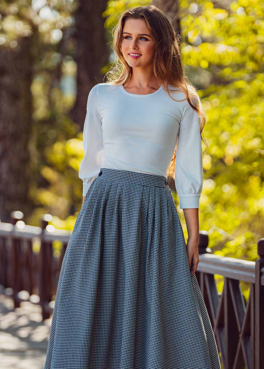 Спідниця з кишенями