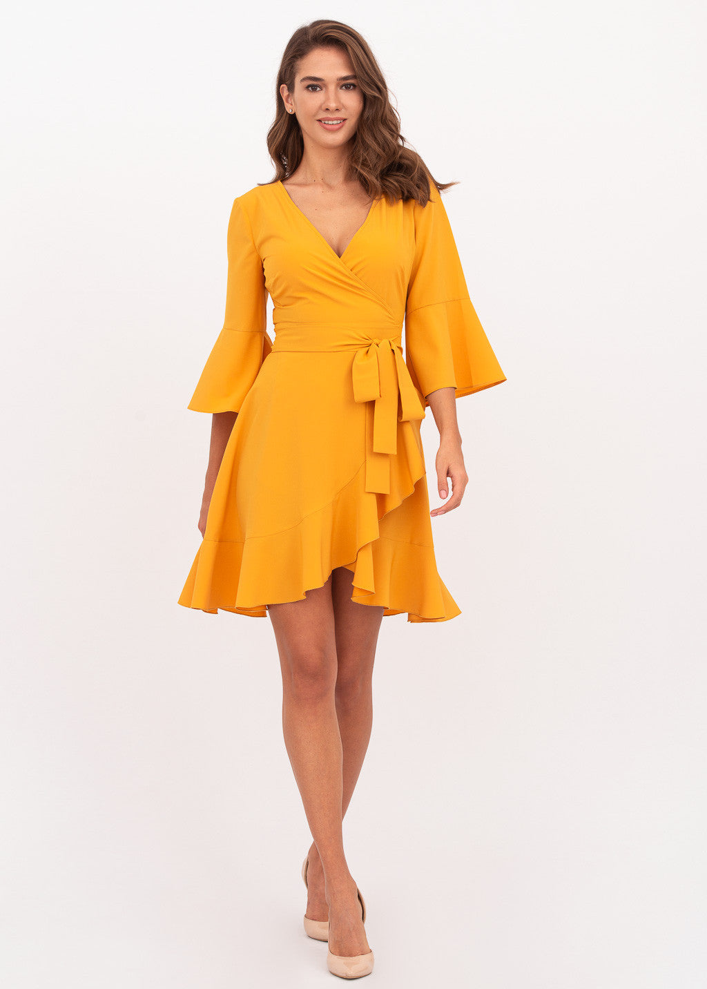 Коротка сукня на запах