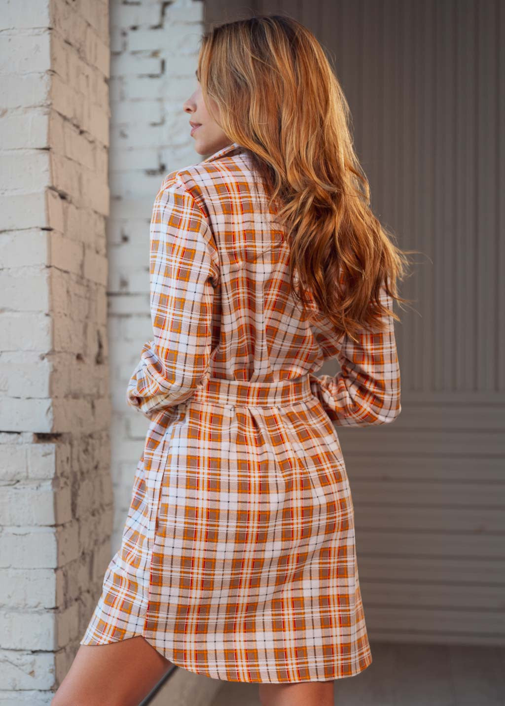 Тепла фланелева сукня-сорочка в клітинку