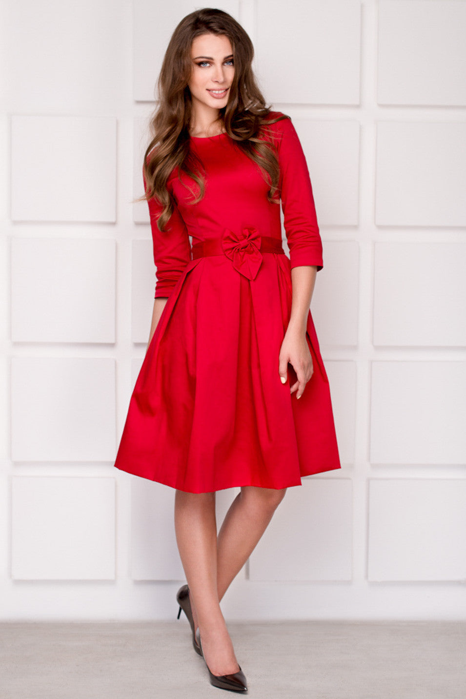 Бавовняна сукня з пишною спідницею