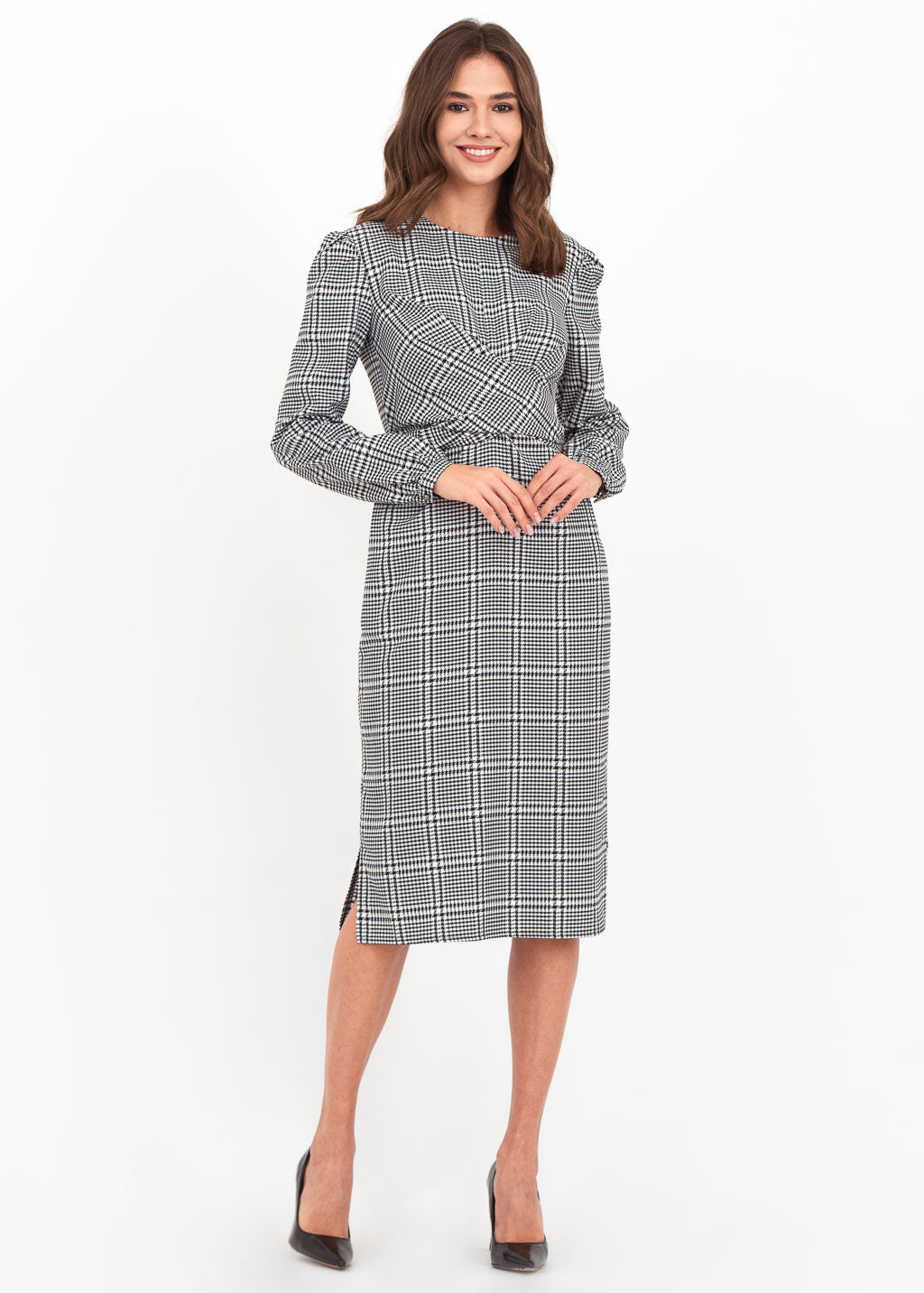 Оригінальна сукня з поясом