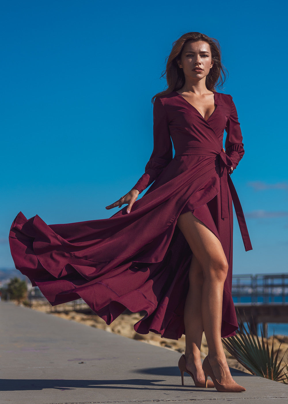 Довга святкова сукня