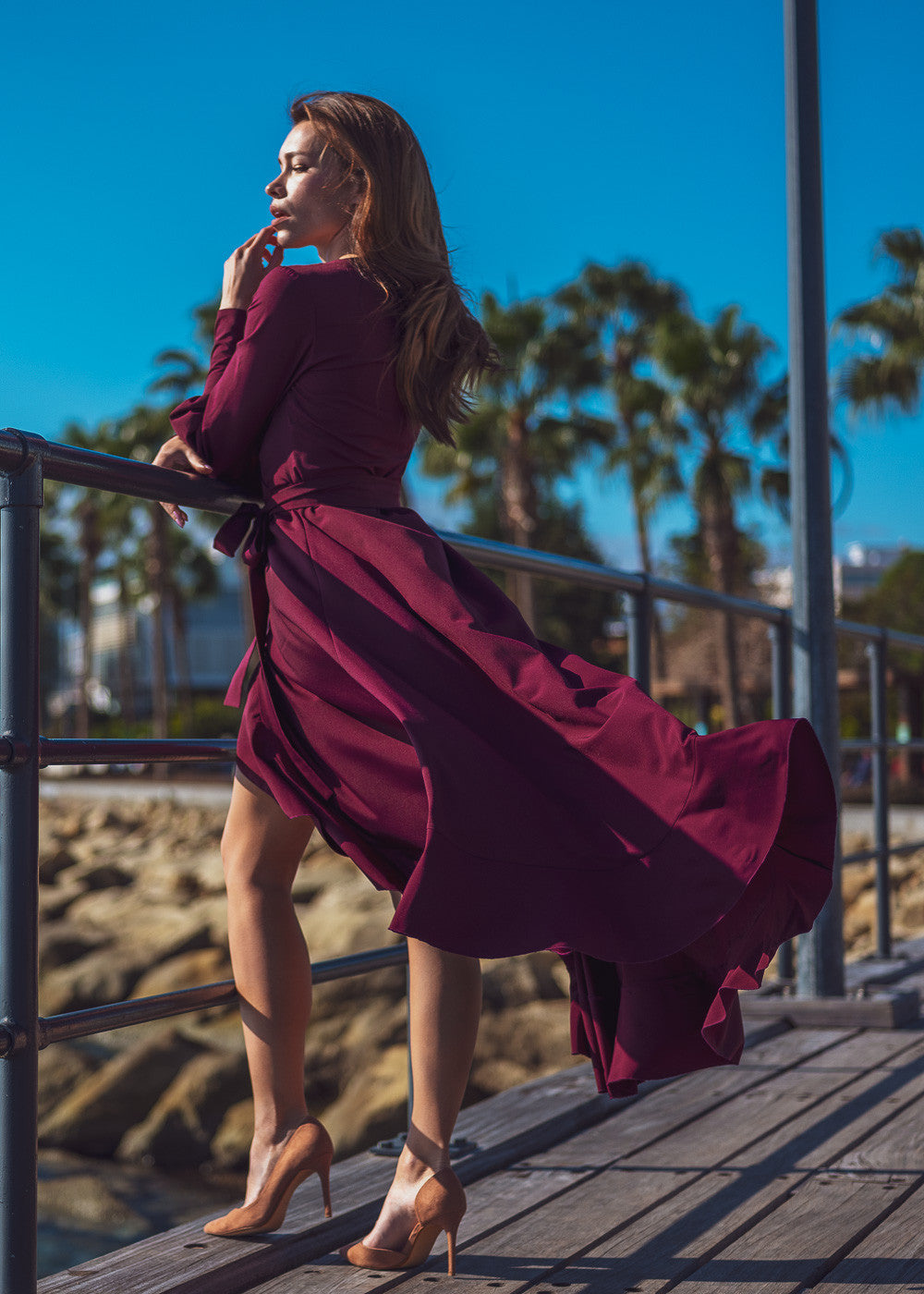 Довга святкова сукня