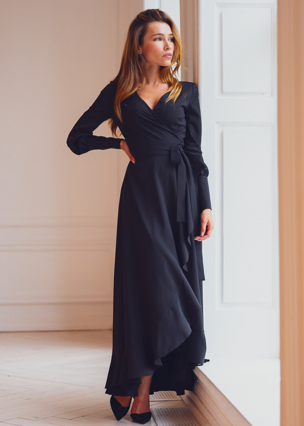 Довга святкова сукня