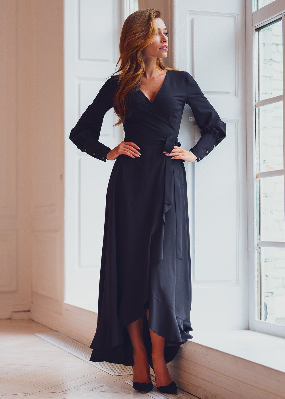 Довга святкова сукня