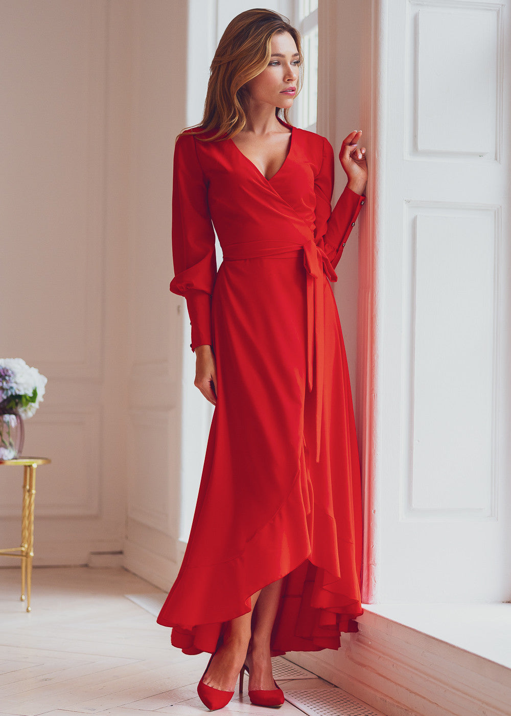 Довга святкова сукня