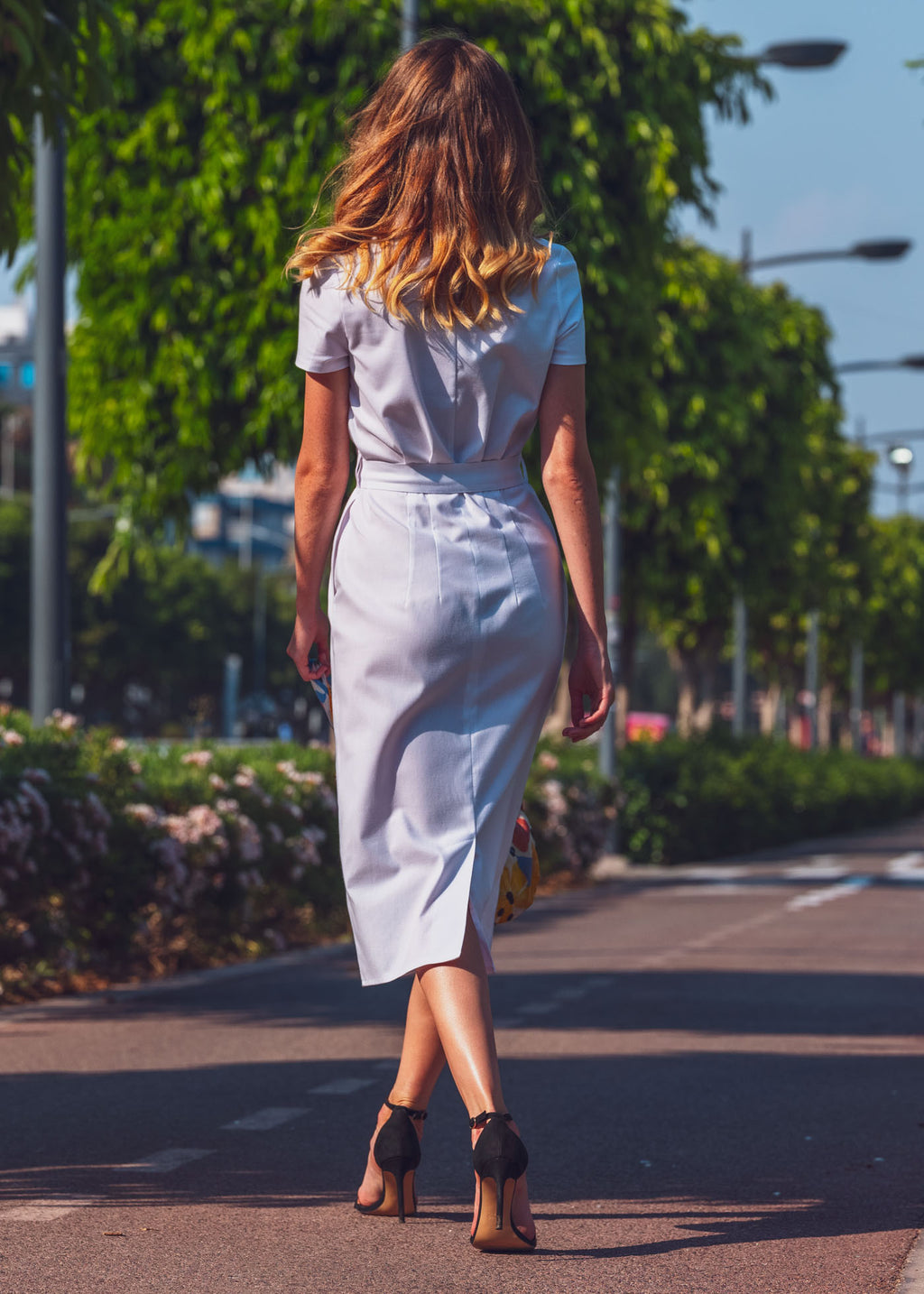 Бавовняна сукня з розрізом