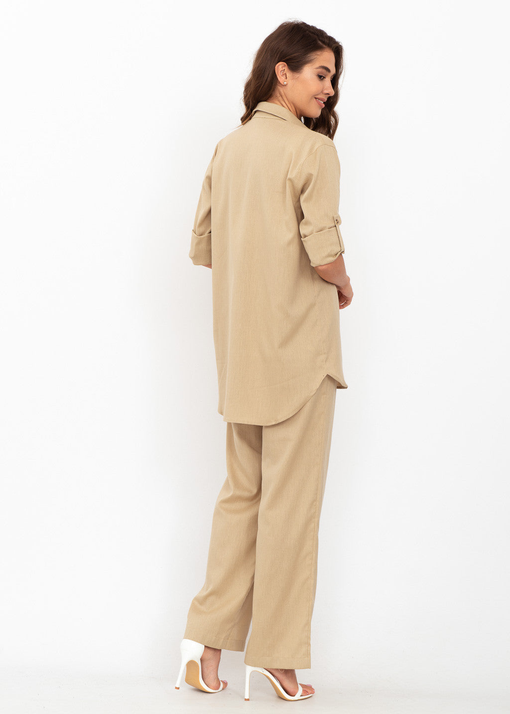 Лляний костюм з довгою сорочкою