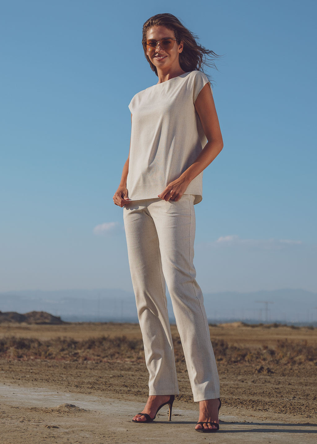 Лляний літній костюм