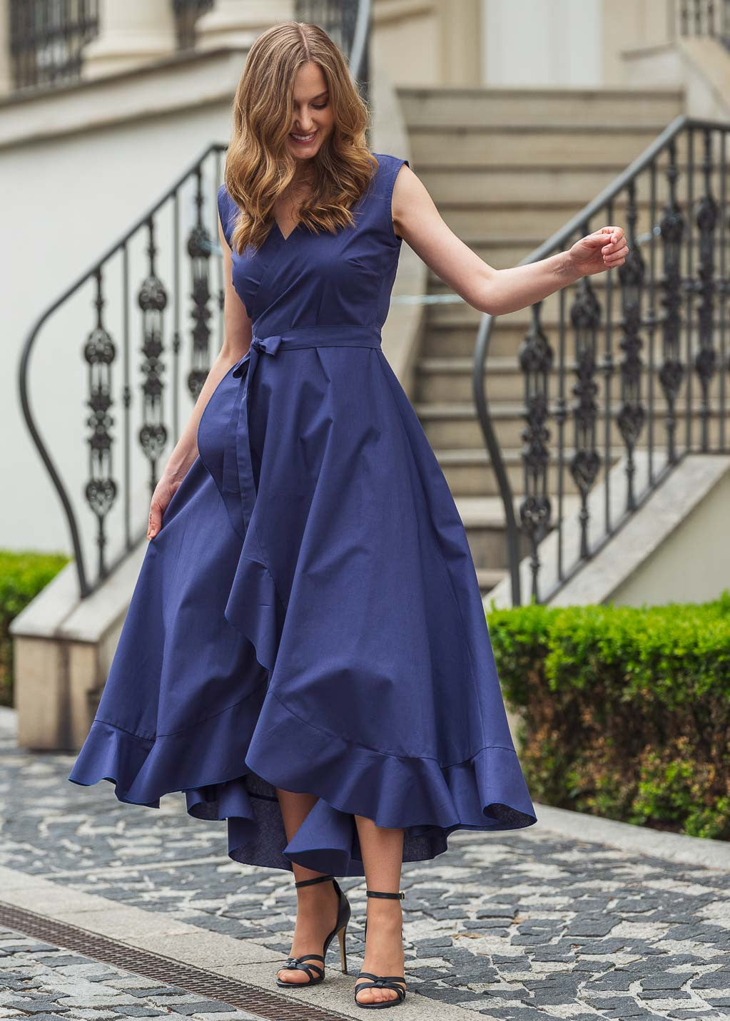 Романтична довга сукня