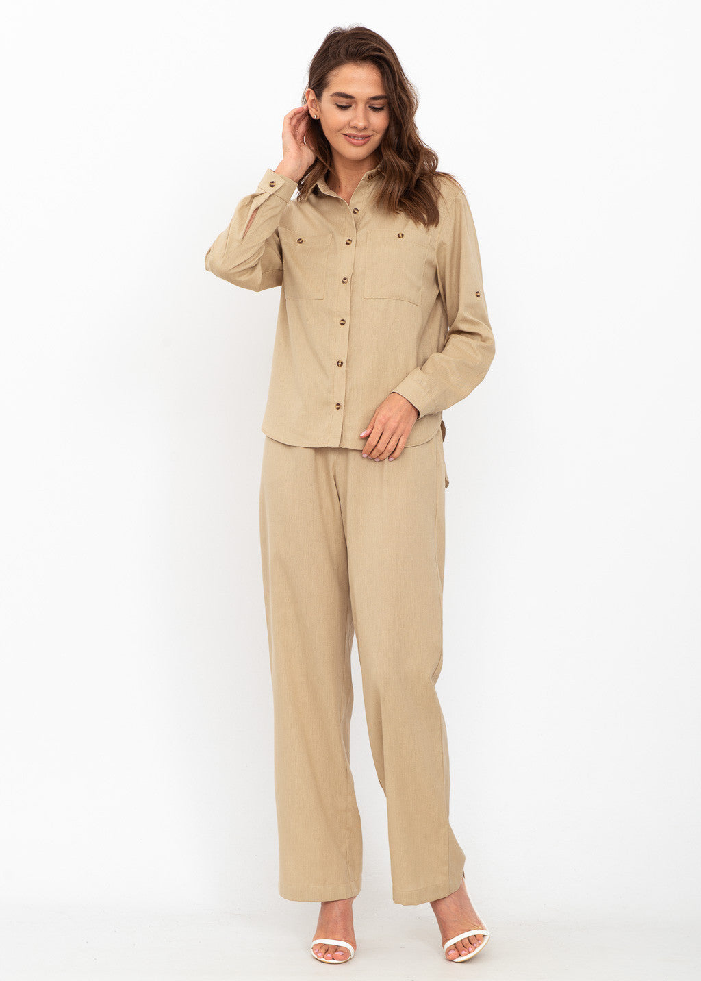 Лляний костюм з сорочкою
