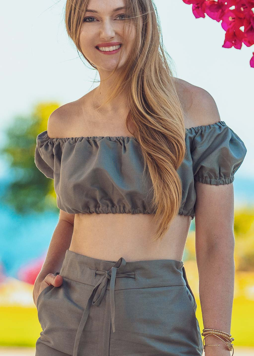 Літній костюм з конопляної тканини