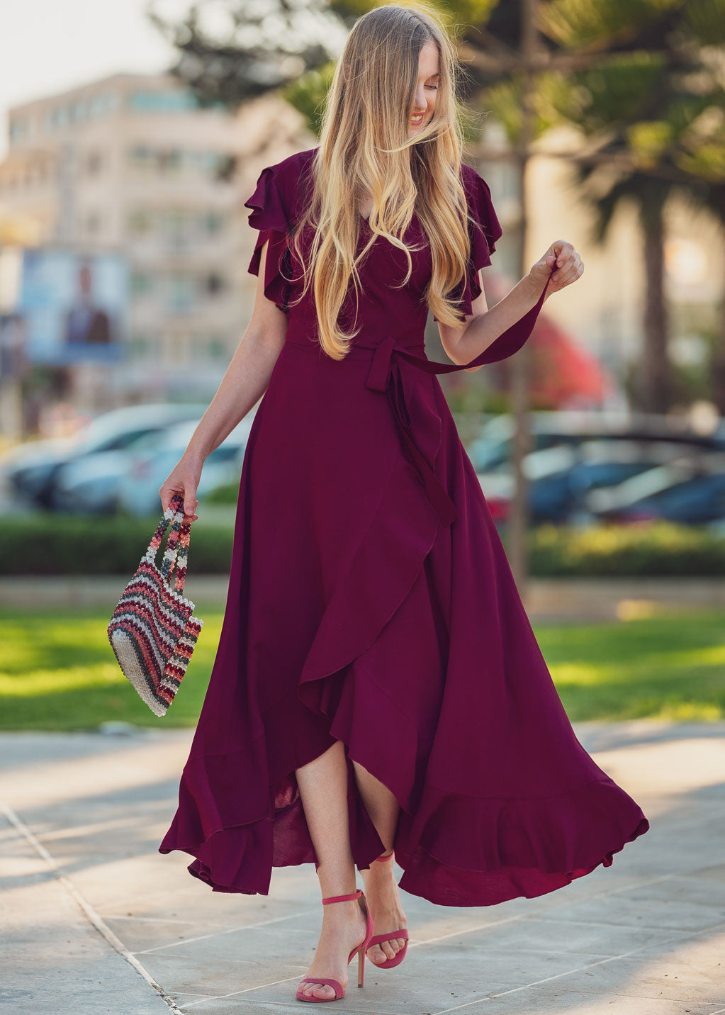 Романтична довга сукня