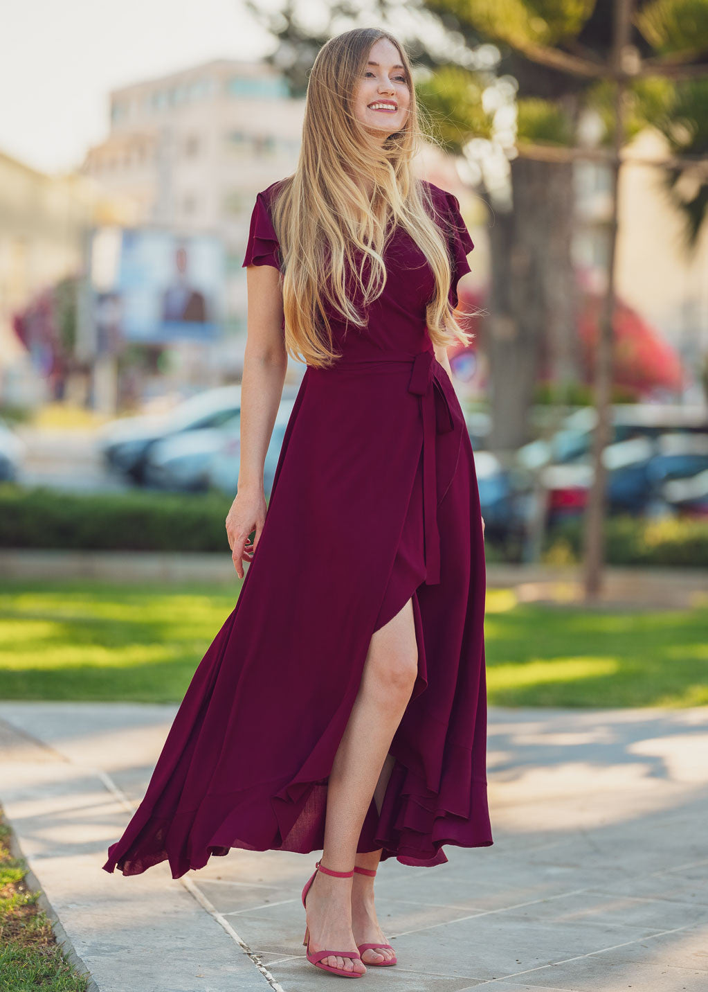 Романтична довга сукня