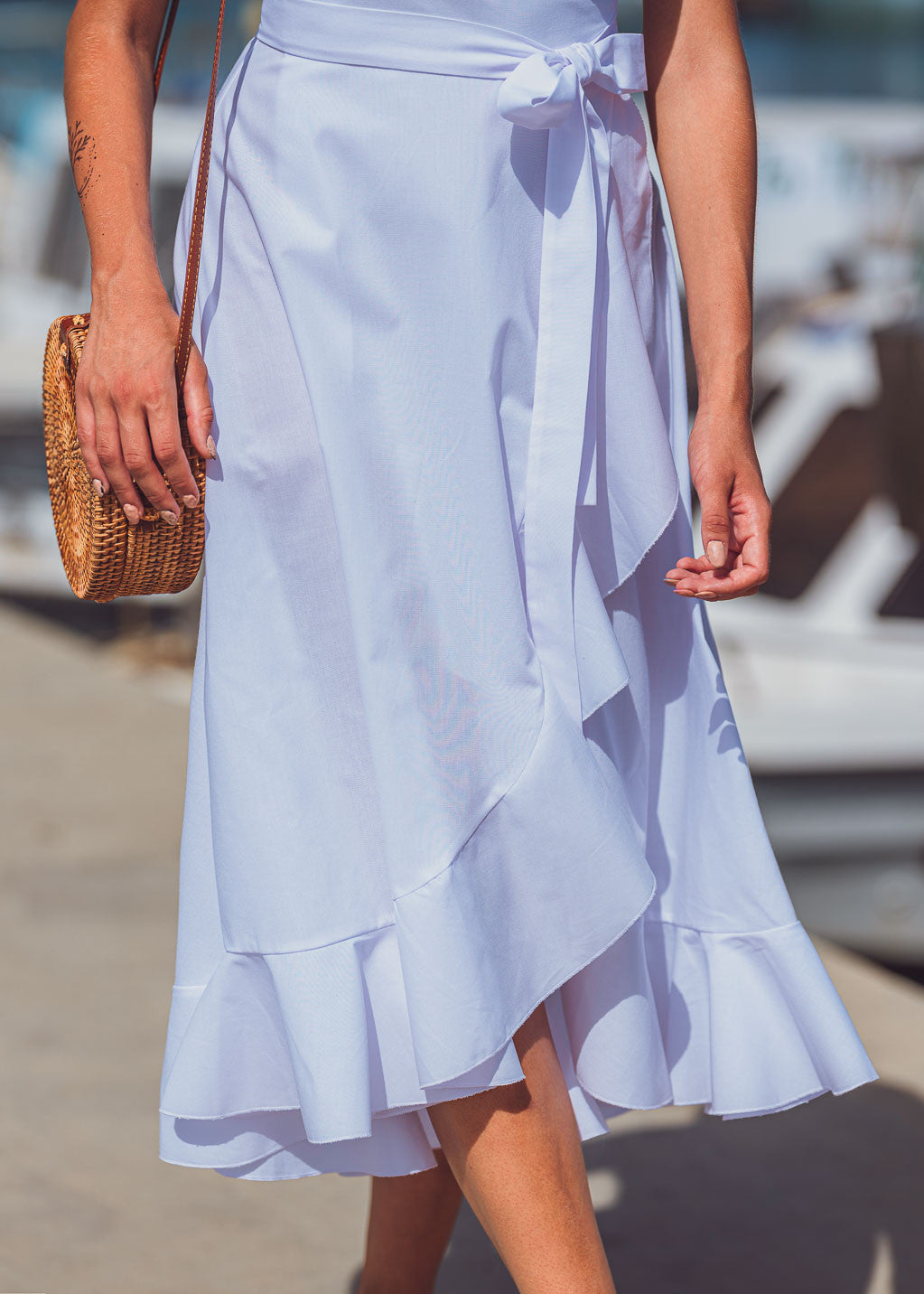 Бавовняна сукня на запах