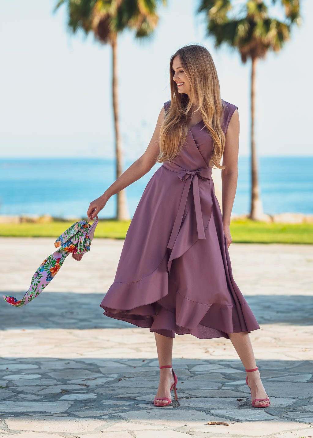 Бавовняна сукня на запах