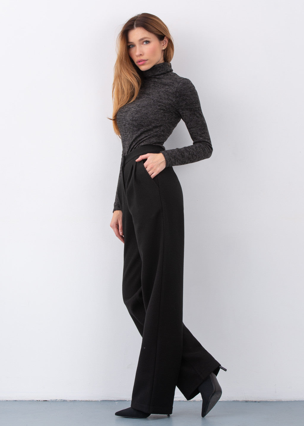 Теплі стильні брюки