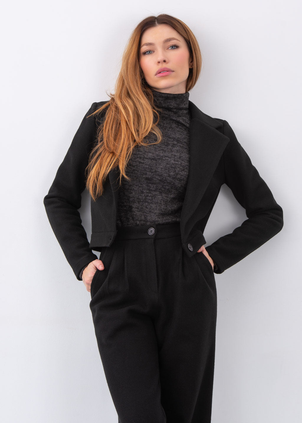 Теплий костюм з жакету та брюк