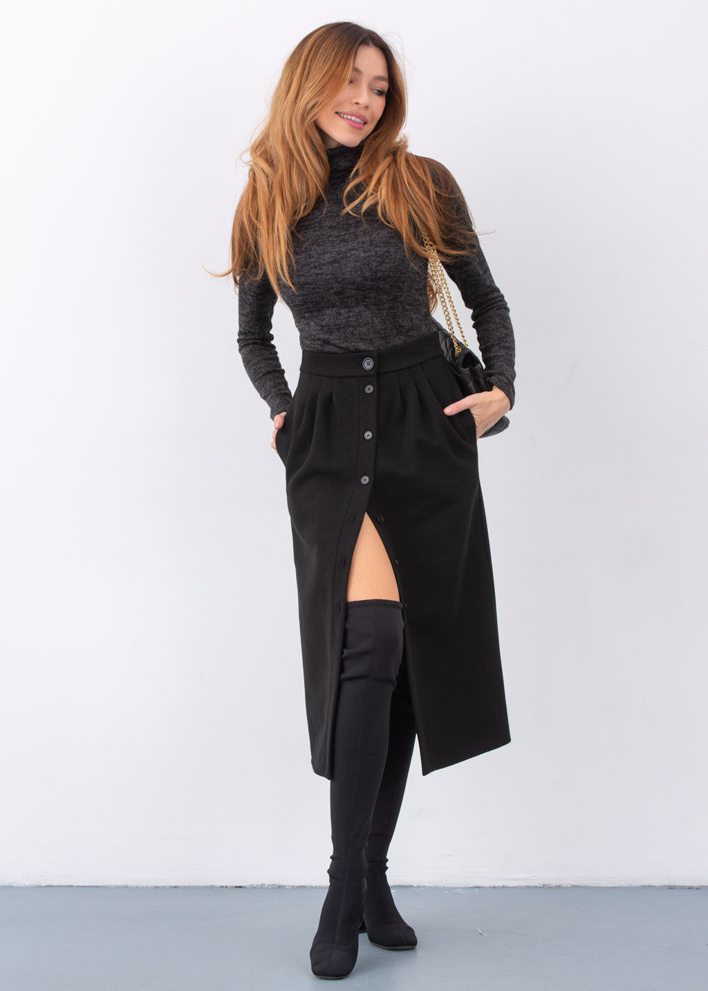 Тепла спідниця з кишенями
