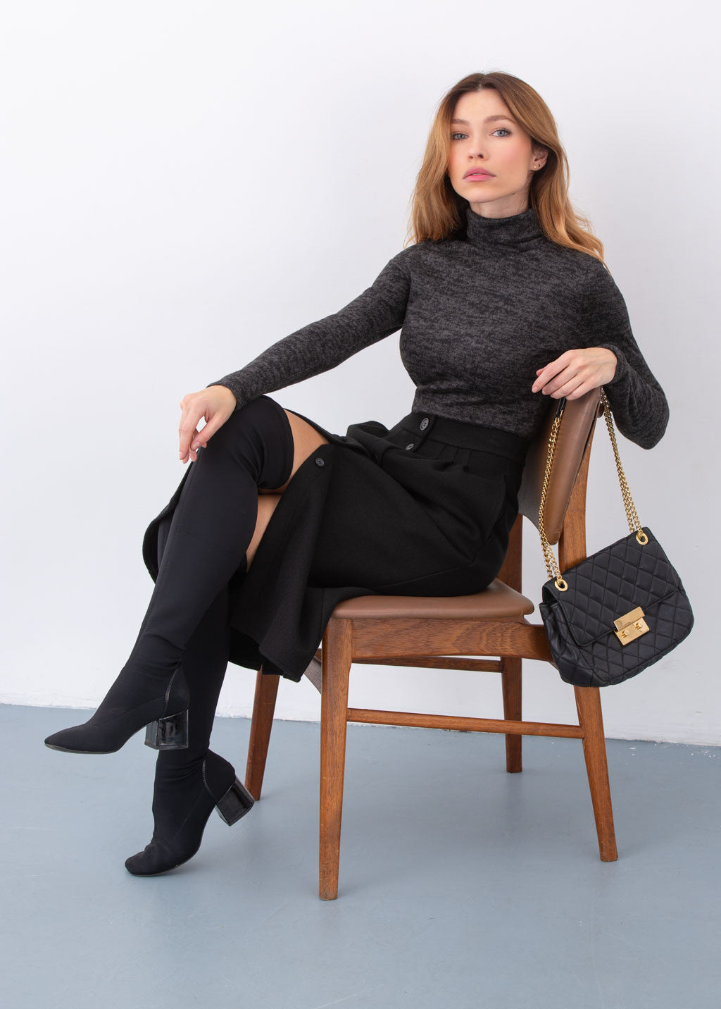 Тепла спідниця з кишенями