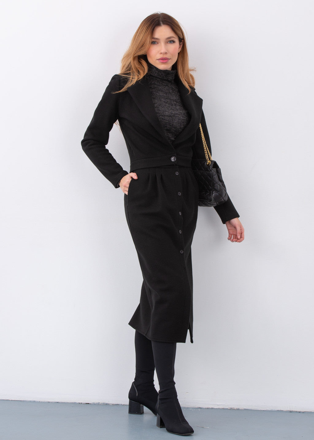 Теплий костюм з жакету та спідниці