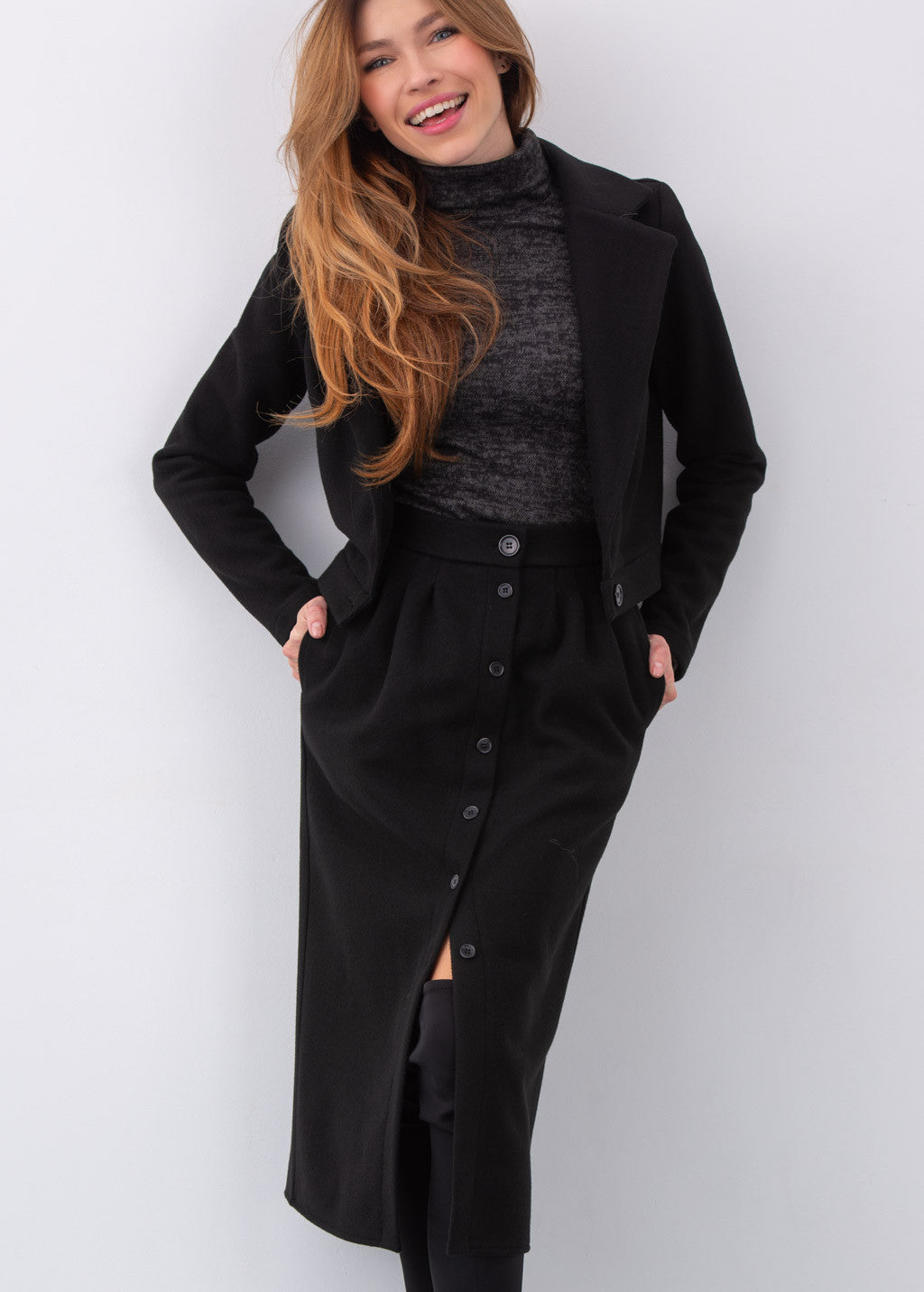 Теплий костюм з жакету та спідниці