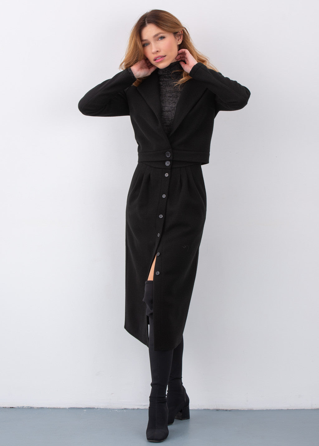 Теплий костюм з жакету та спідниці