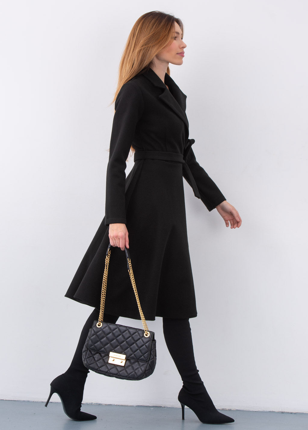 Тепла сукня-пальто на-запах з поясом