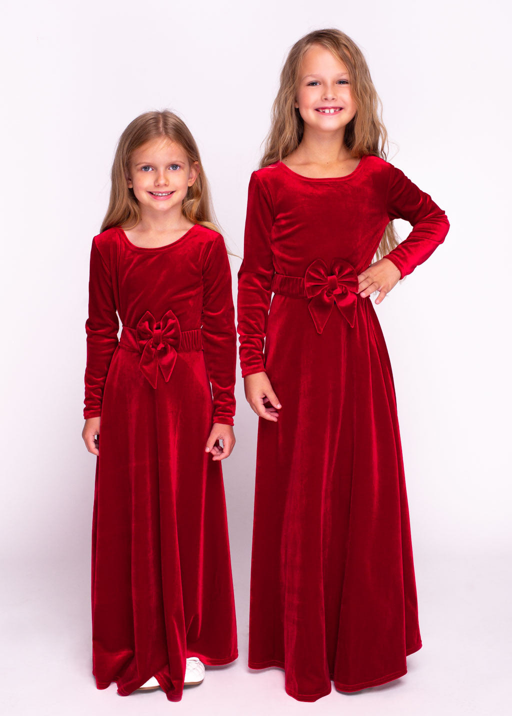 Оксамитова довга сукня для дівчинки