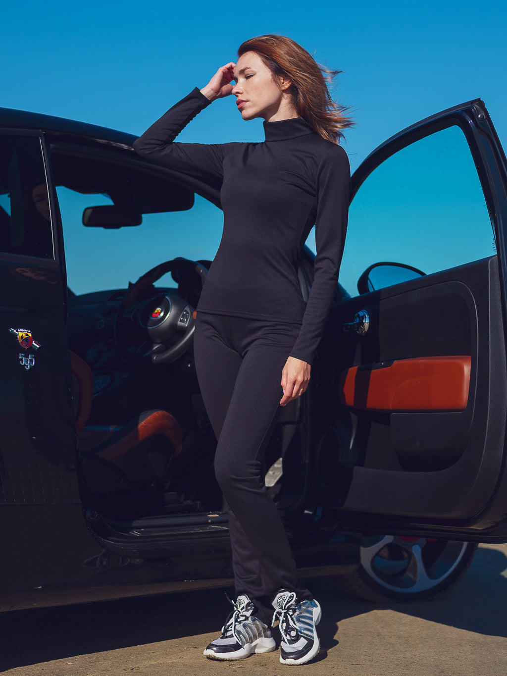 Трикотажний брючний костюм