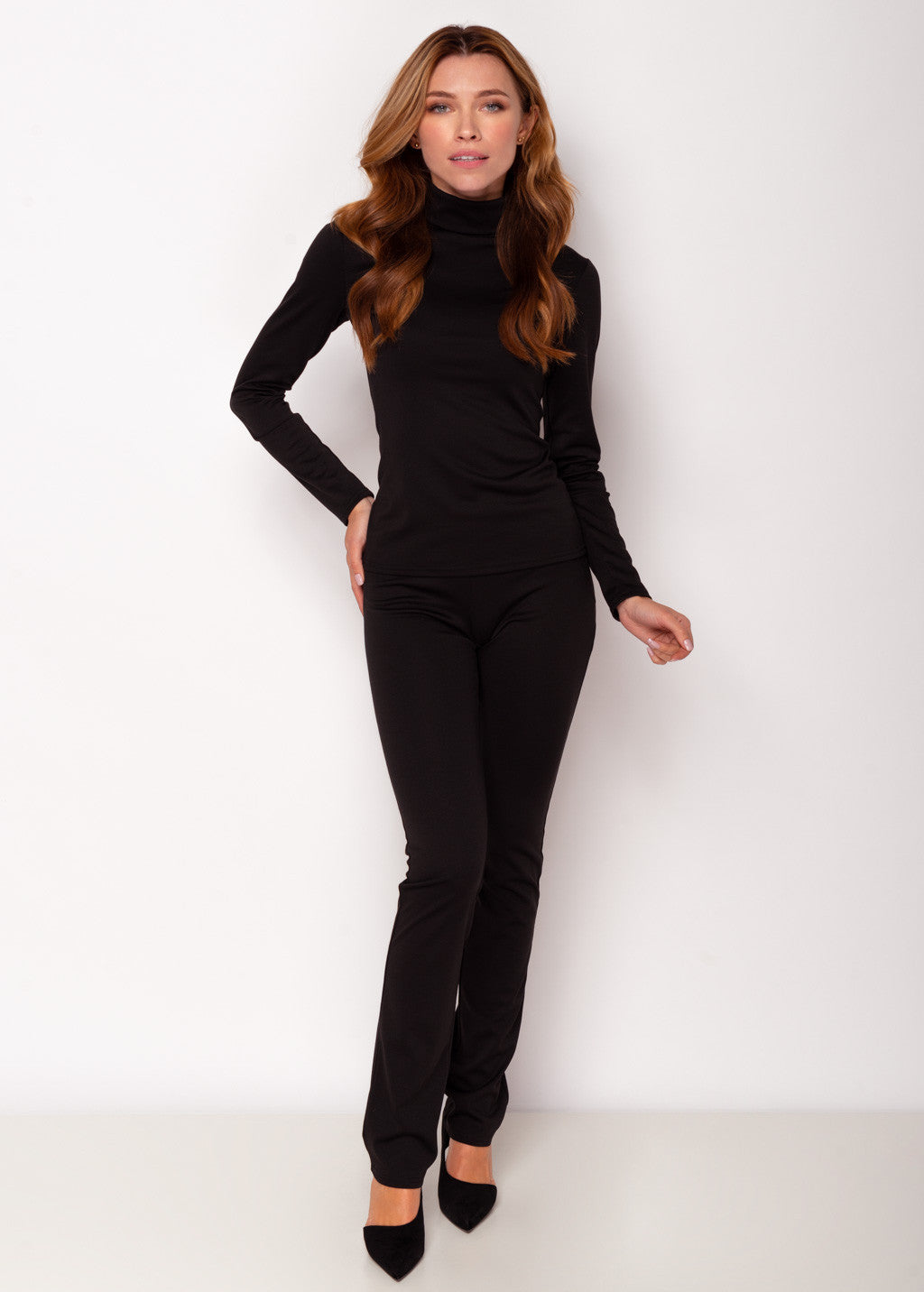 Трикотажний брючний костюм