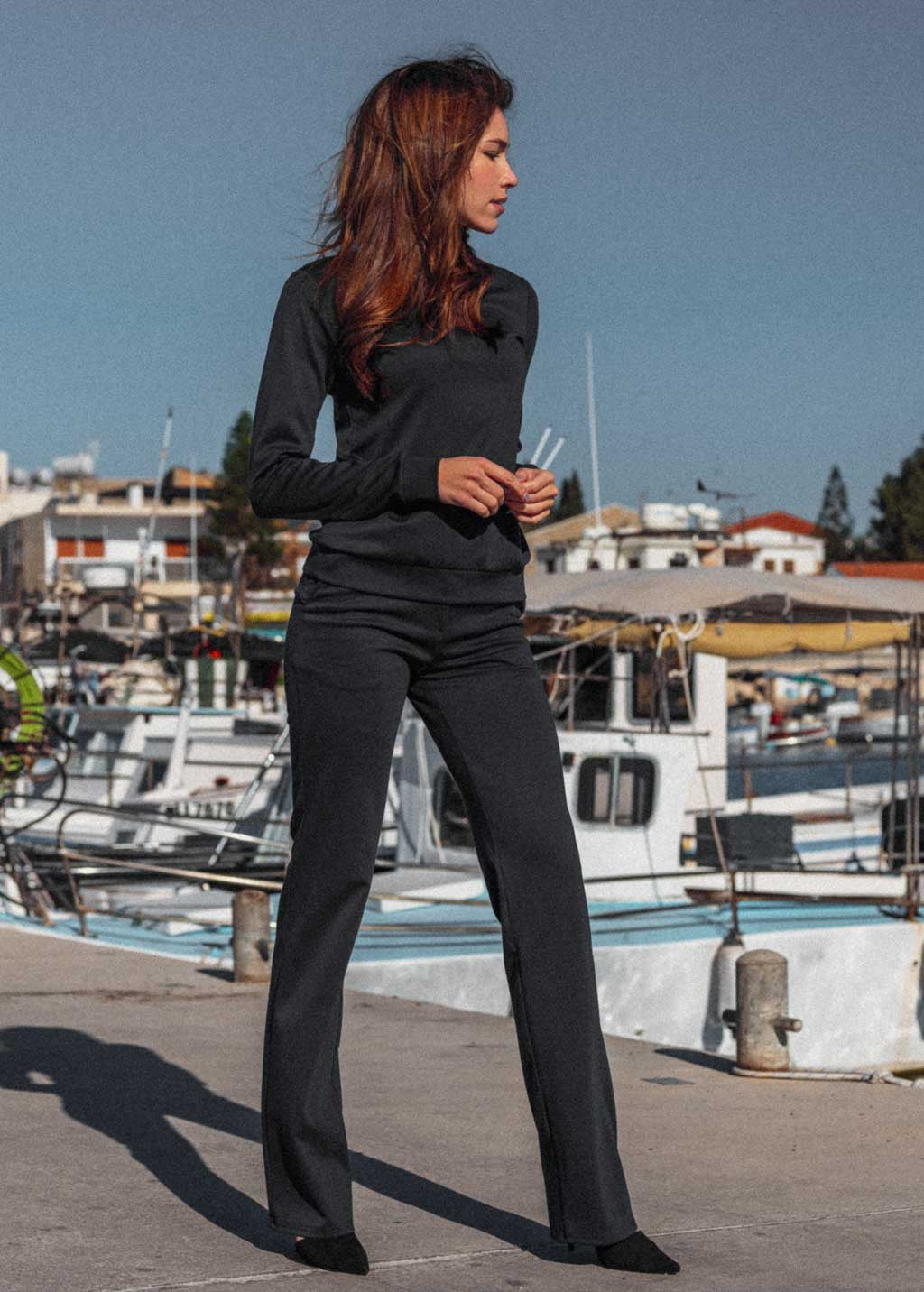 Трикотажний брючний костюм