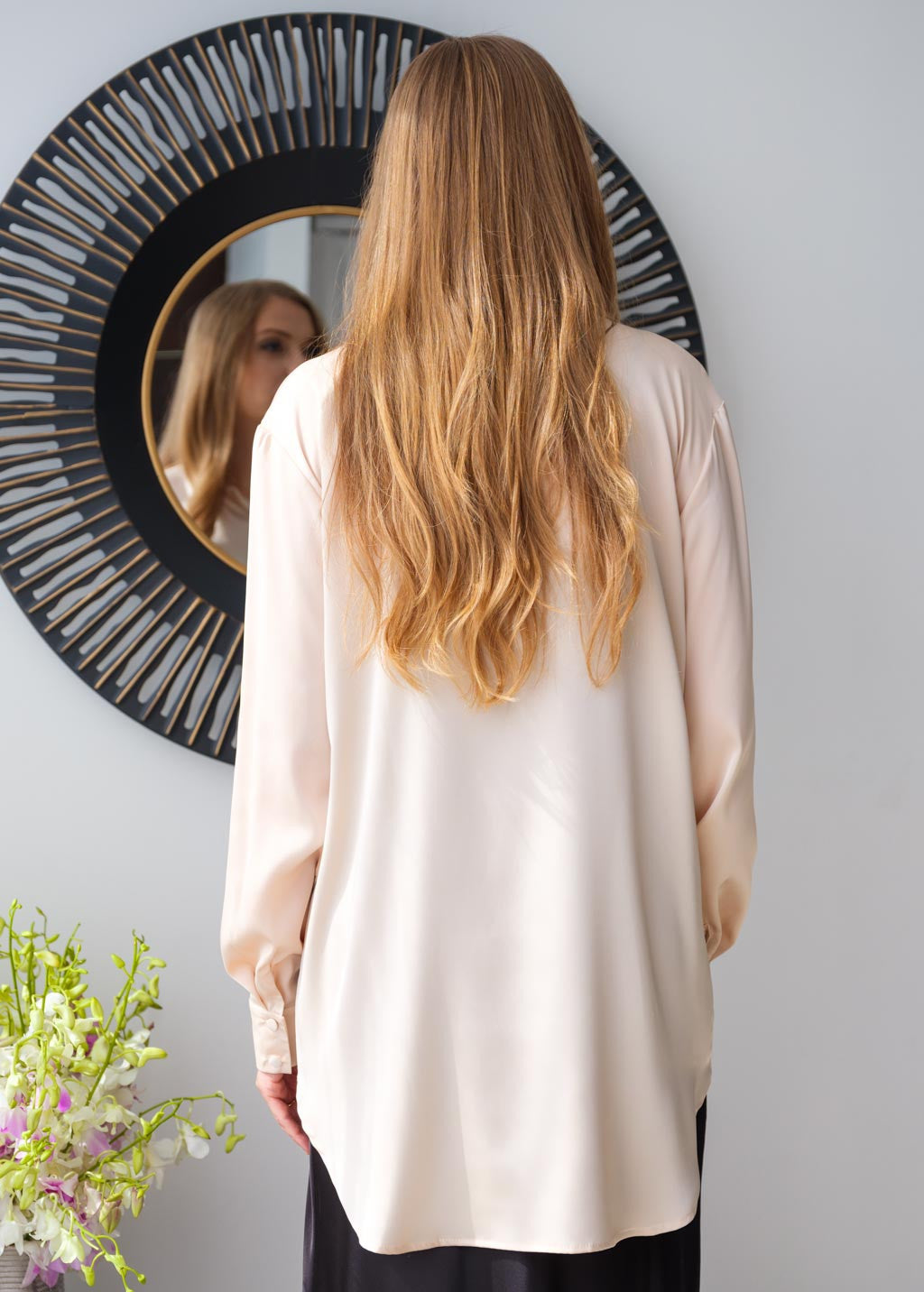 Довга шовкова блуза