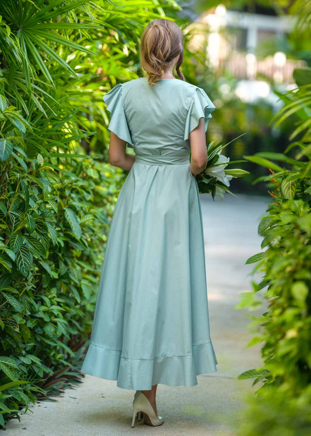 Романтична довга сукня