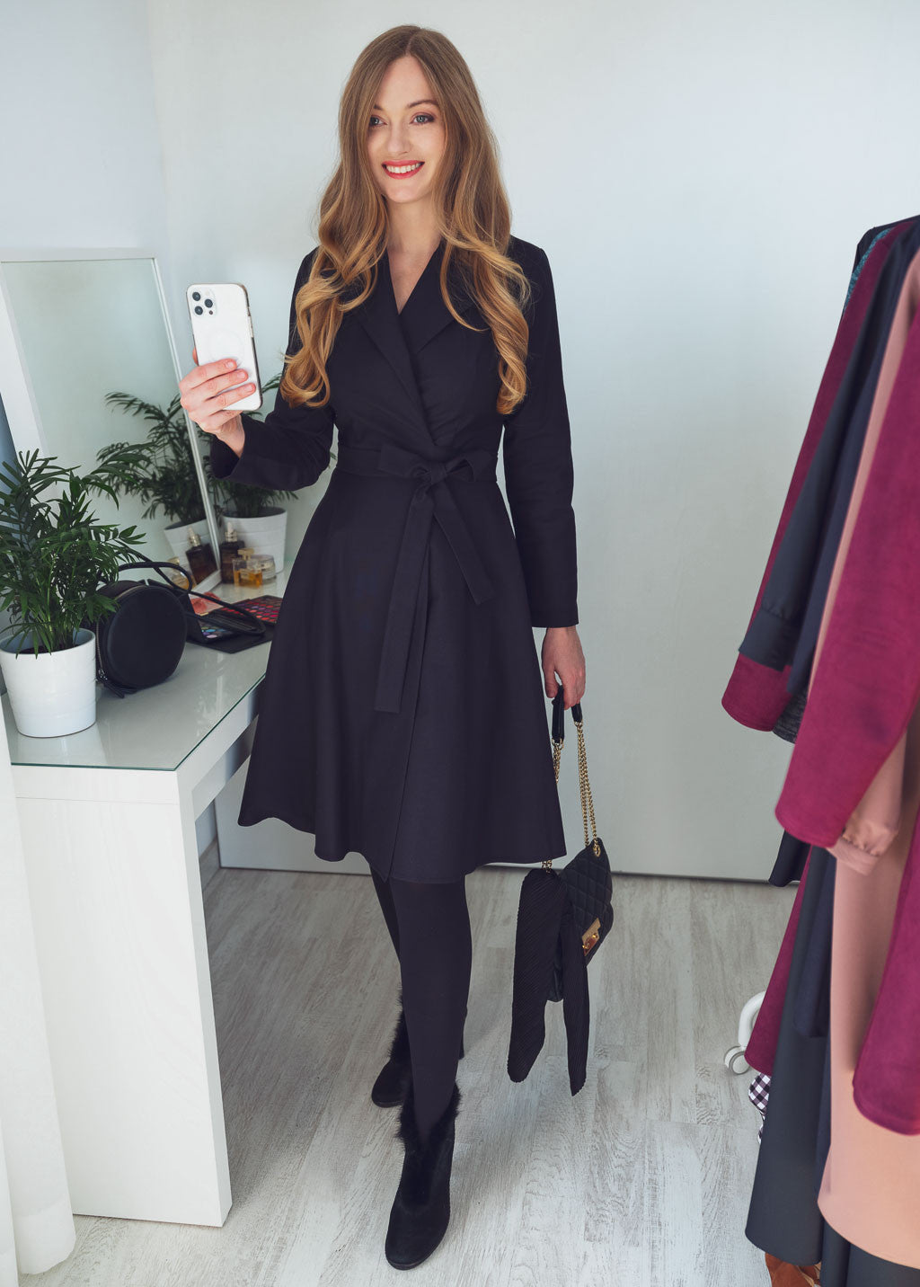 Сукня-пальто на-запах з поясом