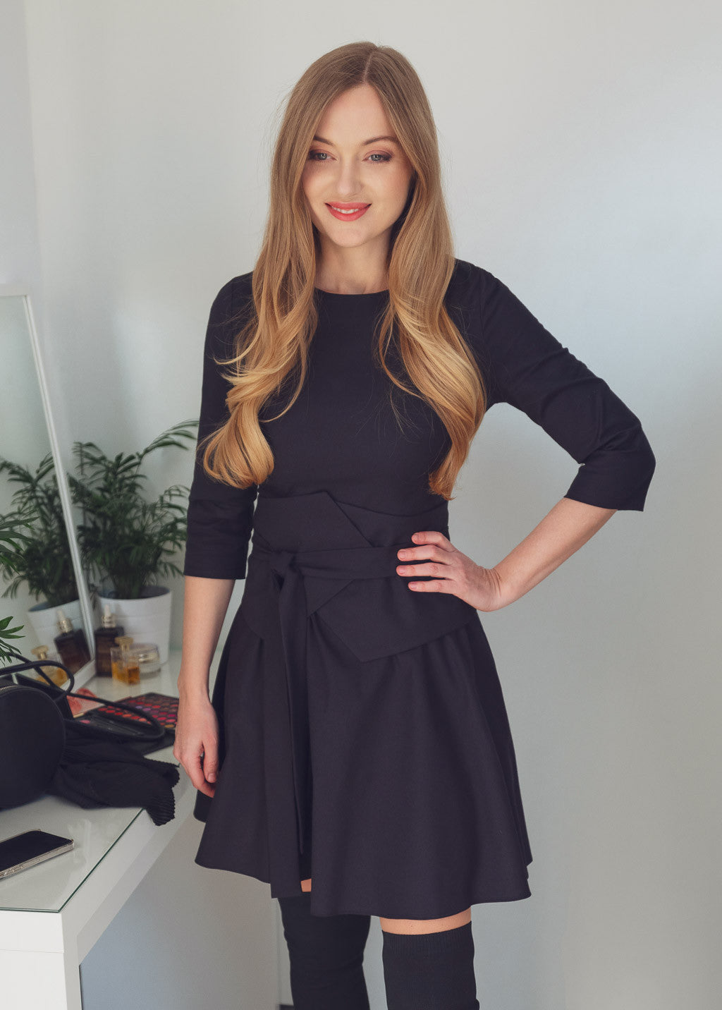 Коротка бавовняна сукня зі спідницею сонце