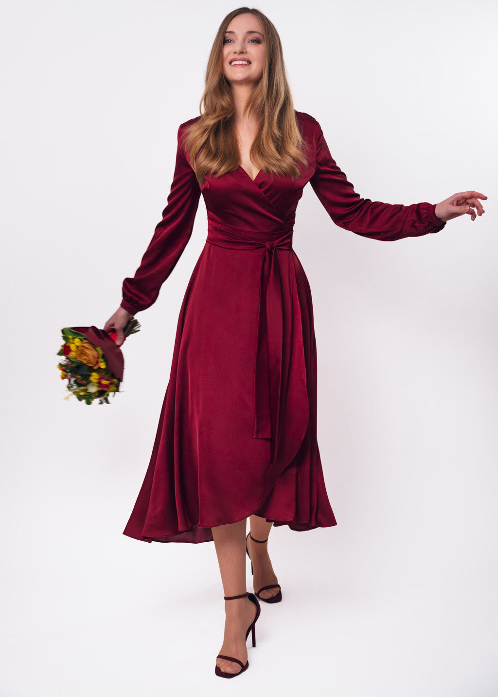 Святкова шовкова сукня