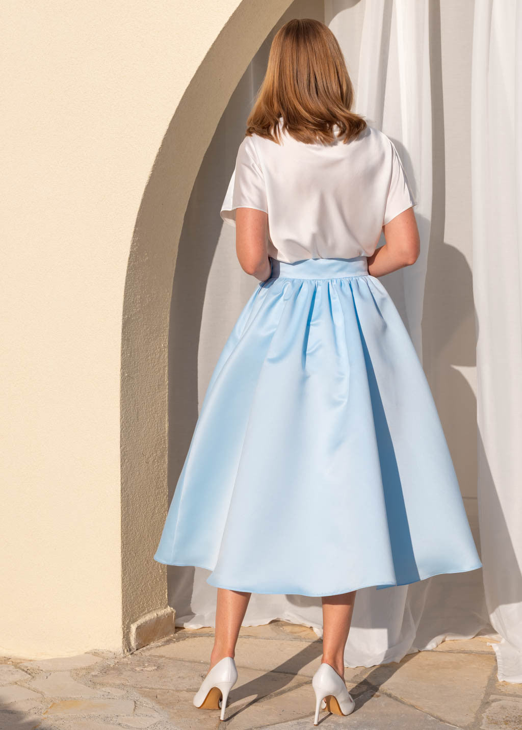 Романтична сатинова спідниця з кишенями