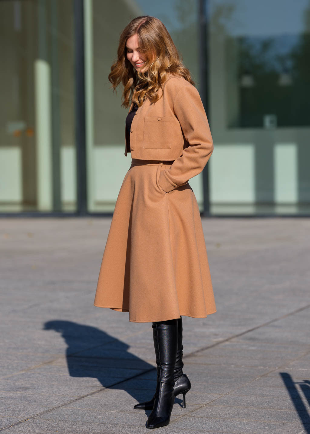 Теплий костюм з жакету та спідниці