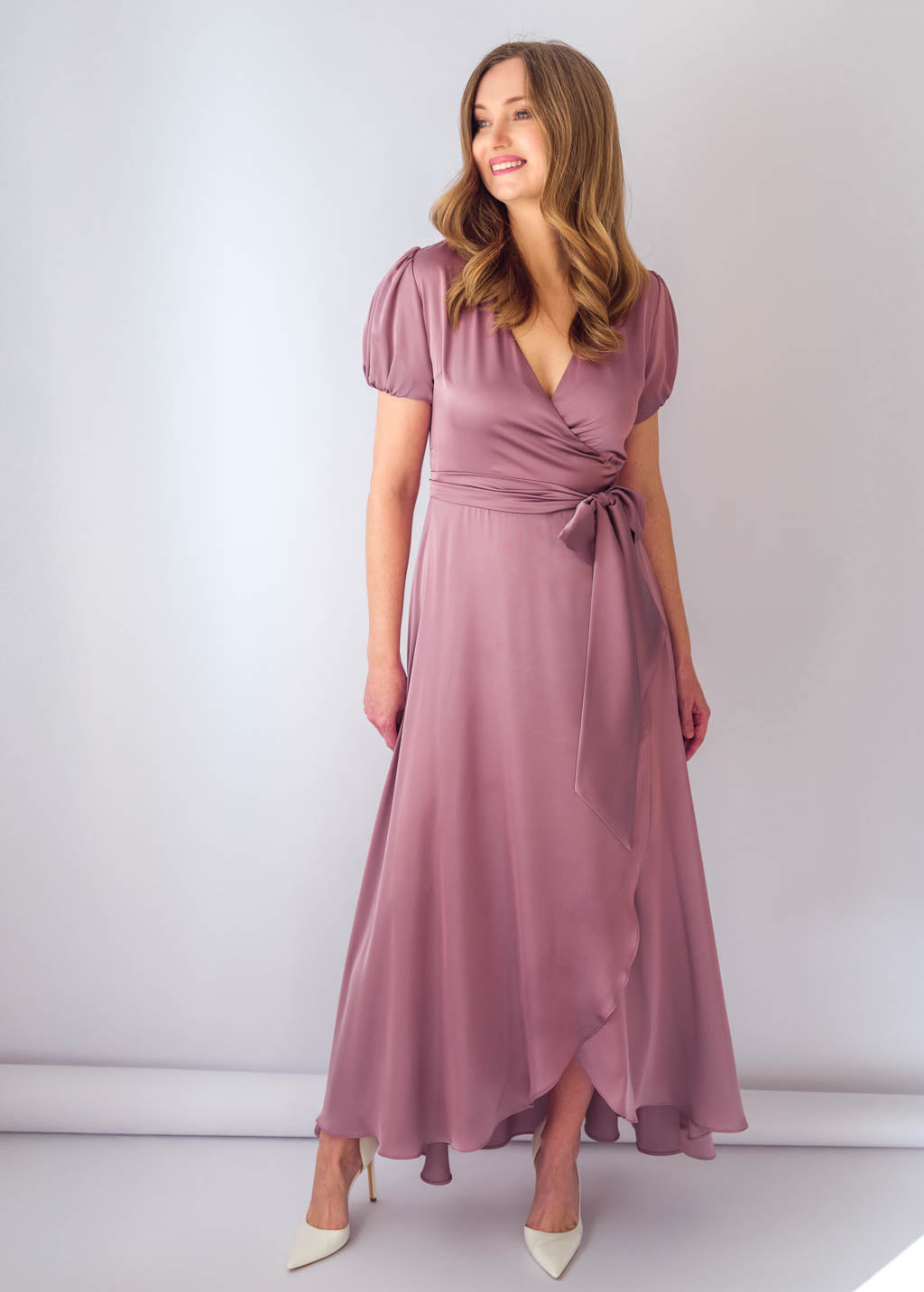 Романтична шовкова сукня на затин в кольорі Champagne Rose