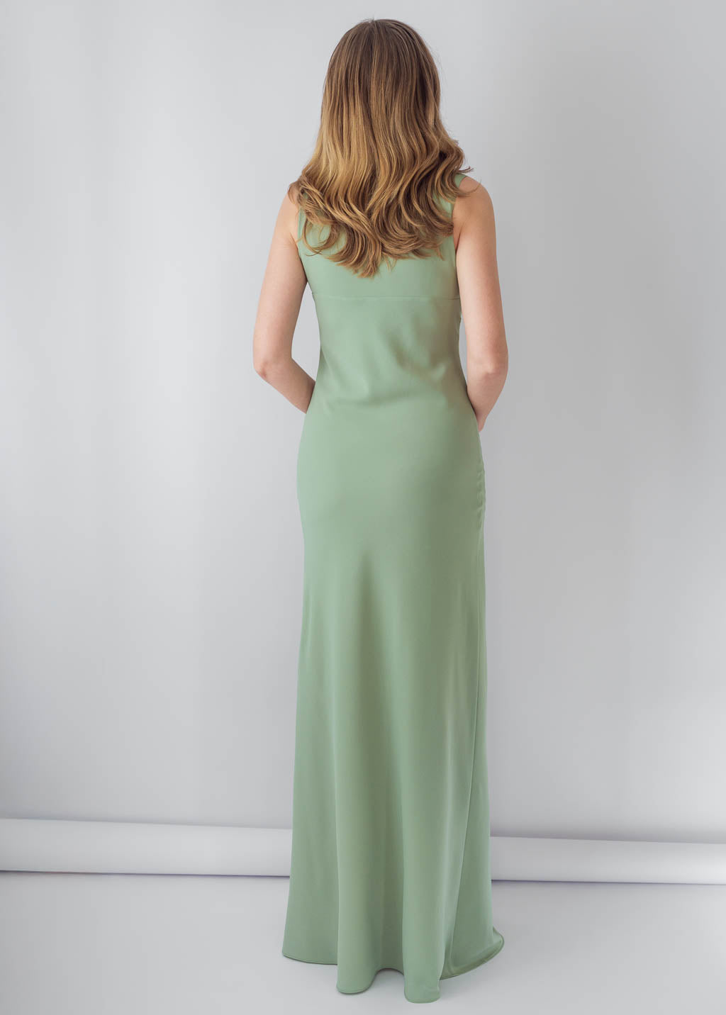 Довга шифонова сукня  в кольорі Sage Green