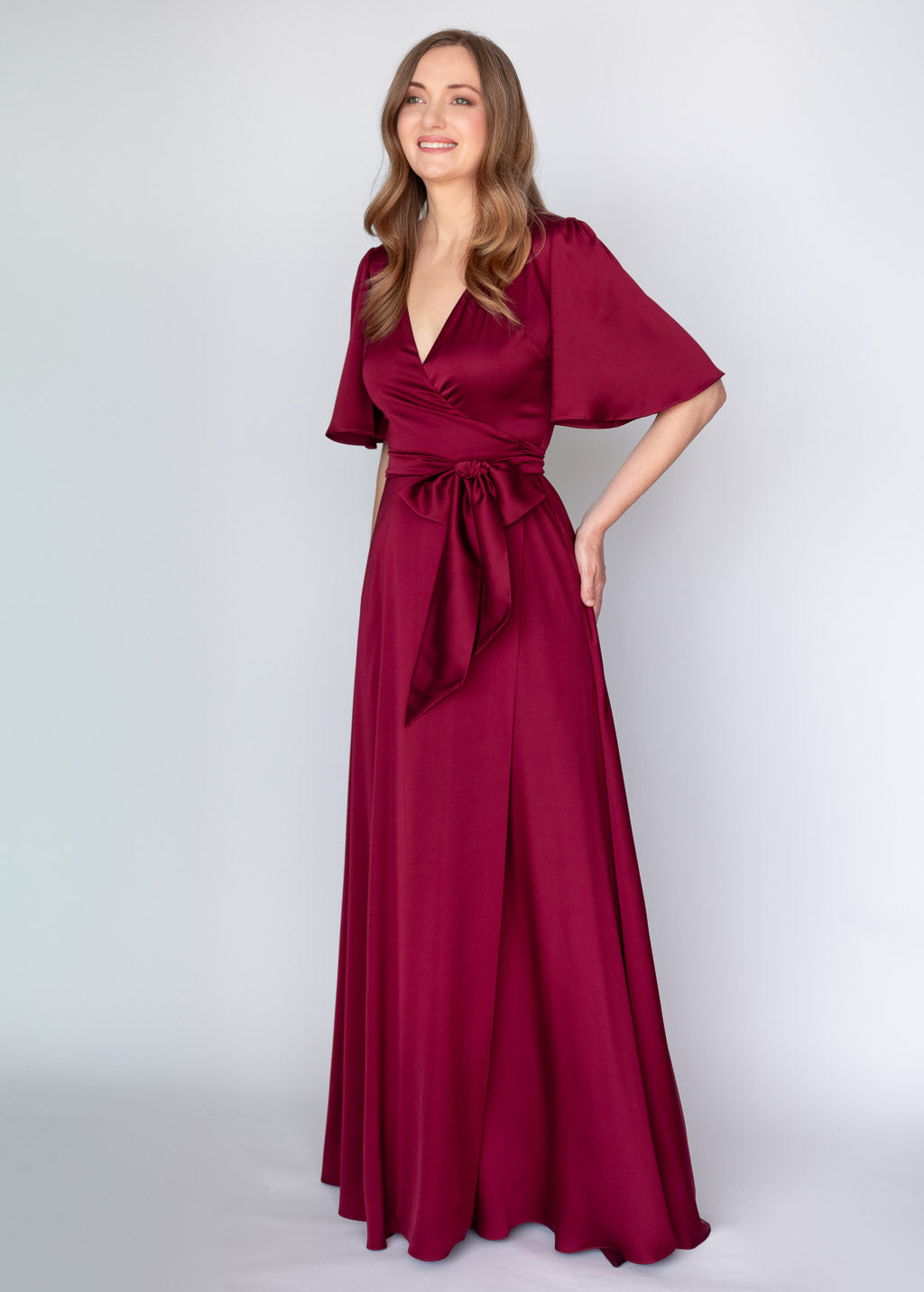 Святкова довга шовкова сукня в кольорі Burgundy