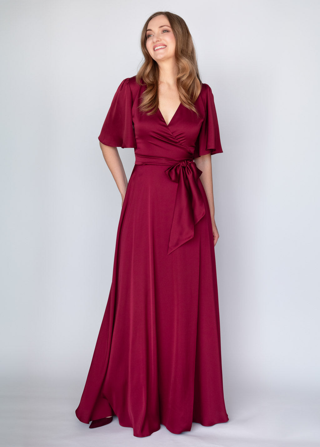 Святкова довга шовкова сукня в кольорі Burgundy