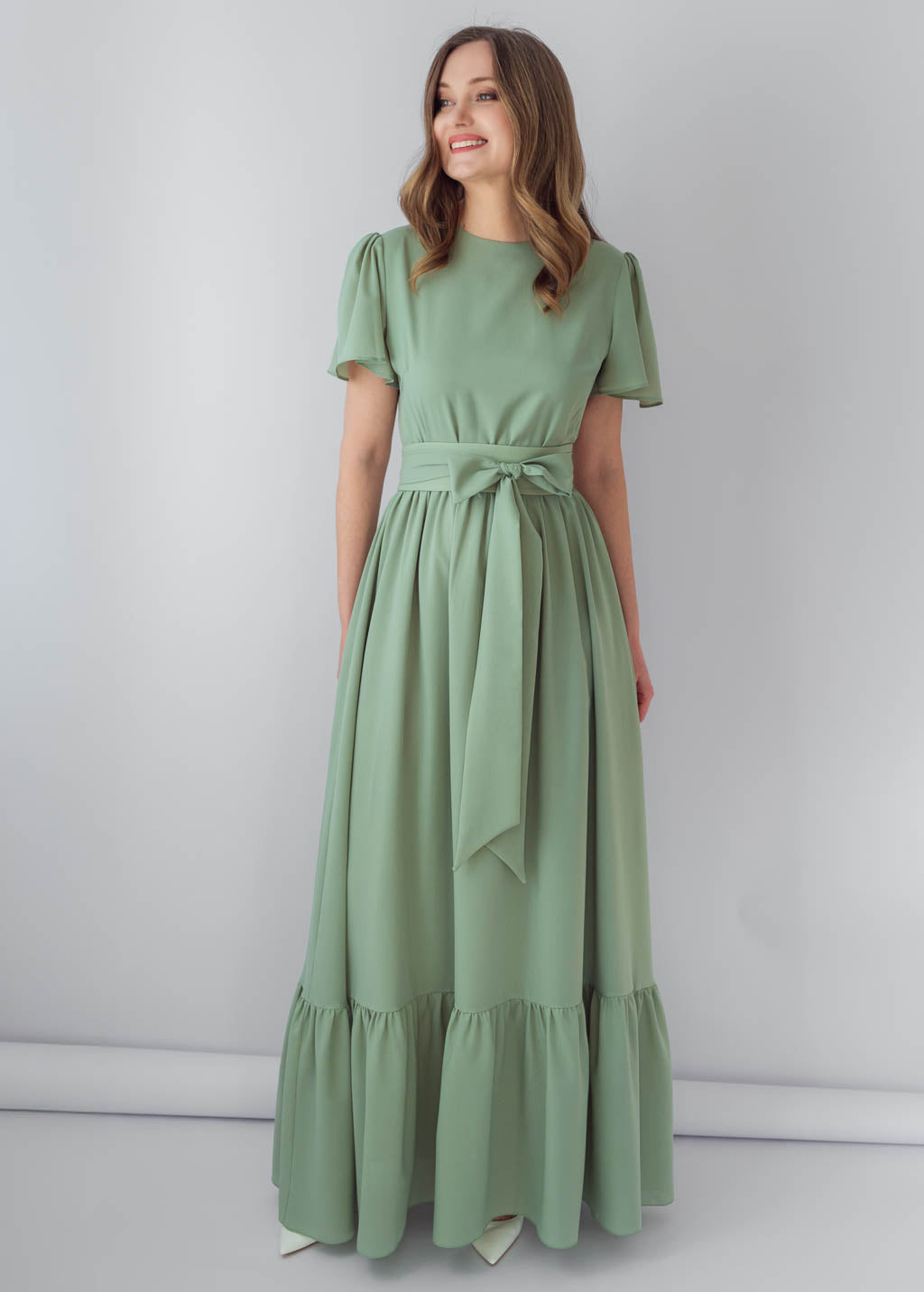 Шифонова сукня з поясом в кольорі Sage Green