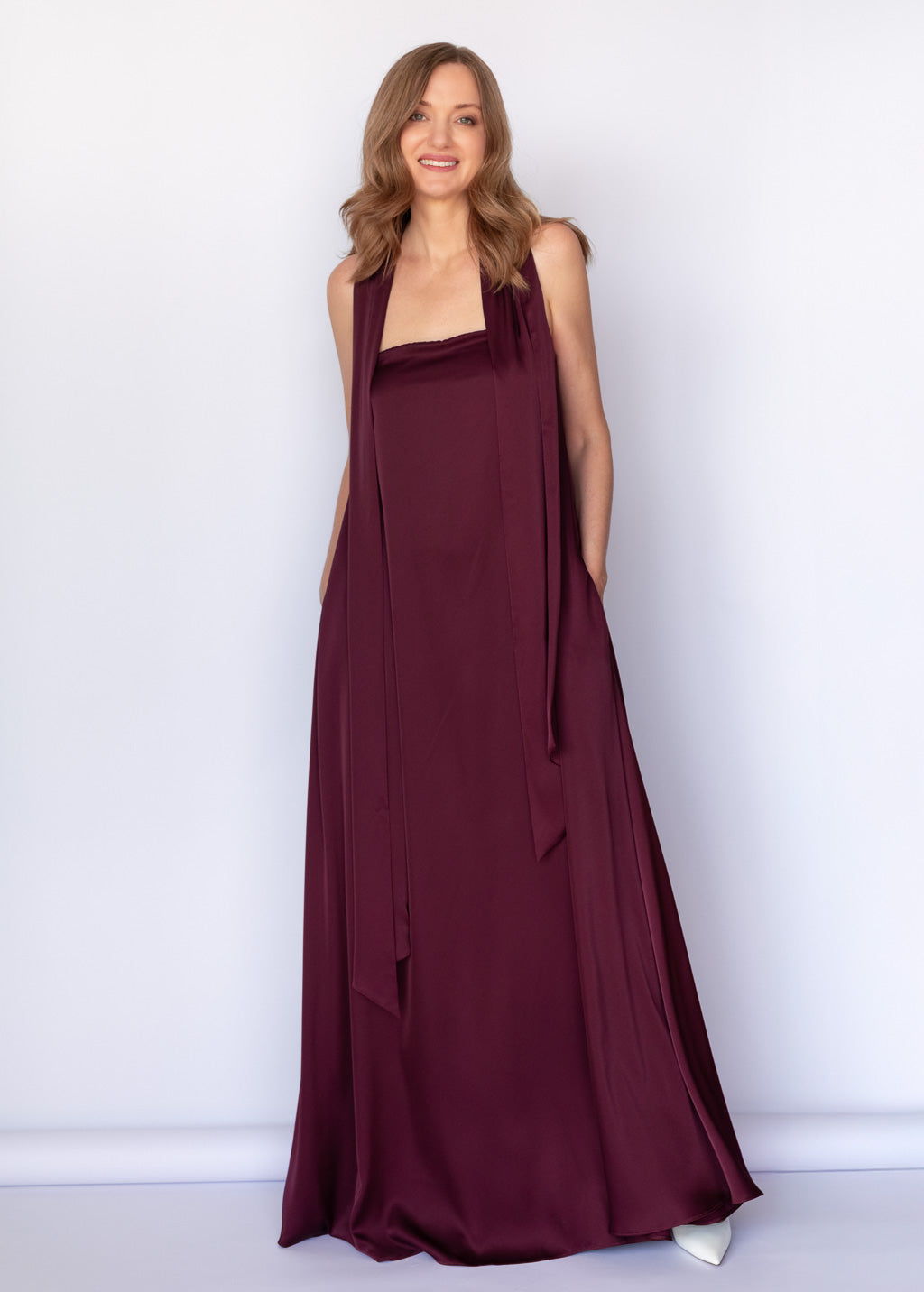 Шовкова святкова сукня з відкритими плечима та шарфом в кольорі Dark Burgundy